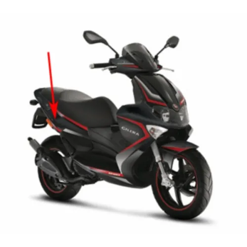 zijscherm Piaggio origineel rechts zwart lucido 94 past op runner rst 9494120090