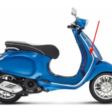 beenschild Piaggio origineel blauw azzurro 261/a past op sprint 1b003620500dq